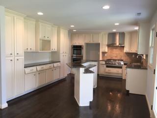 6005 Kenwood Dr, Nashville TN  37215-5703 exterior