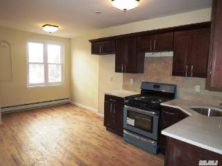 1607 Remsen Ave, Brooklyn, NY 11236-5213