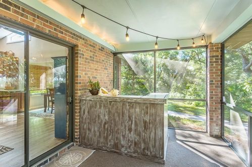 211 Bayshore Dr, Saint George Island FL  32328-3365 exterior