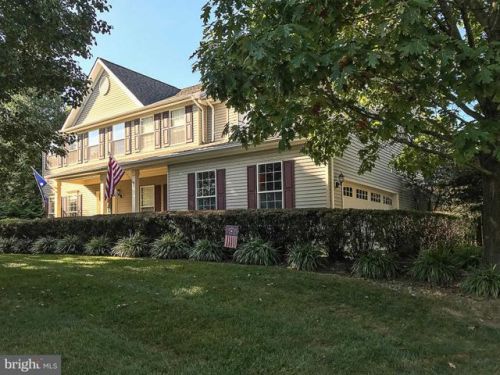 37801 Drawbridge Way, Purcellville VA  20132-3192 exterior
