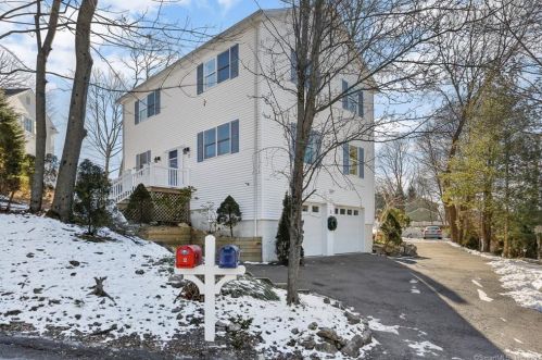 2 Thomes St, Norwalk, CT 06853-1025