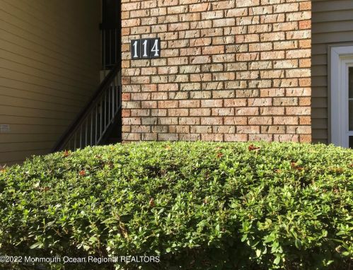 114 Viburnum Ter, Tinton Falls, NJ 07701-6730