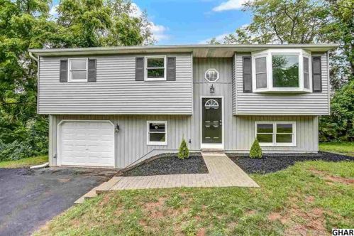 180 Black Walnut Dr, Etters, PA 17319-9491