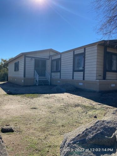 21745 Old Elsinore Rd, Perris CA  92570-7843 exterior