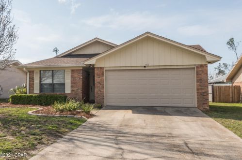 511 Carrie Ln, Lynn Haven, FL 32444-4841