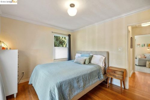 4434 Albert St, Oakland CA 94619-2721 exterior