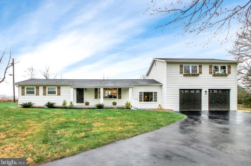 10 Pheasant Trl, Charnita, PA 17320-8250
