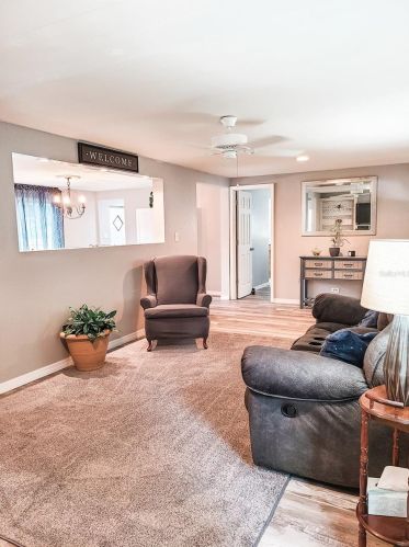 4908 Rolling Meadow Dr, Lakeland FL  33810-2615 exterior