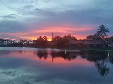 17432 63rd Ct, Hialeah FL  33015-4485 exterior