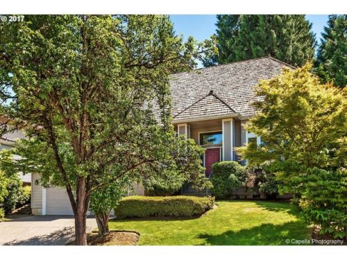 5620 Omaha Ct, Tualatin, OR 97062-8792
