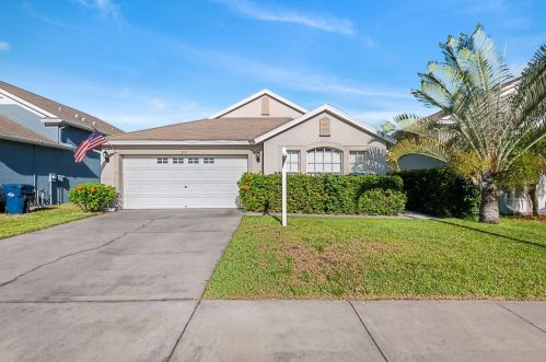 3133 Prairie Iris Dr, Land O Lakes, FL 34638-7981