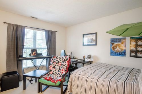 1912 Mimosa Trl, Florence KY  41042-8726 exterior