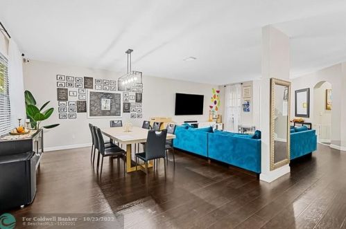 3812 Aspen Leaf Dr, Boynton Beach FL  33436-1700 exterior