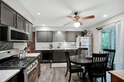 12320 Kennedy St, Cedar Lake IN  46303-9332 exterior