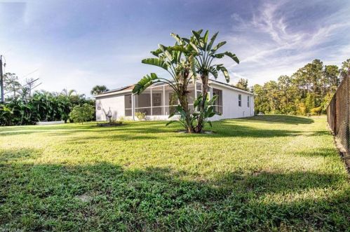 10290 Strike Ln, Bonita Springs FL  34135-6742 exterior