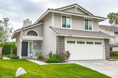 28136 Stonington Ln, Santa Clarita, CA 91350-3946