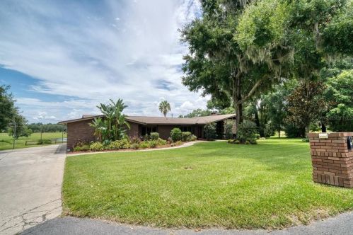 936 Wedgewood Ln, Lakeland FL  33813-1763 exterior