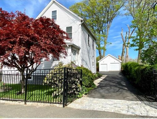 16 Oscar St, Stamford, CT 06906-2020