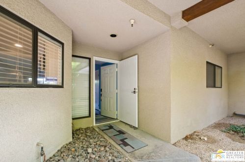 255 Avenida Caballeros, Palm Springs, CA 92262-6741