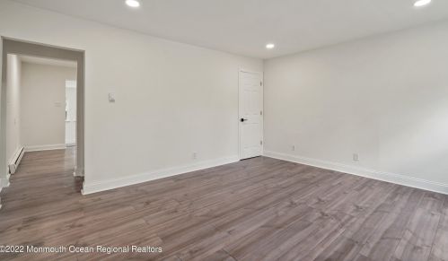 1415 Mattison Ave, Tinton Falls NJ  07712-6741 exterior