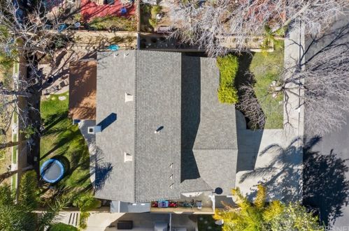 21634 Nutmeg Ln, Santa Clarita, CA 91350-1622