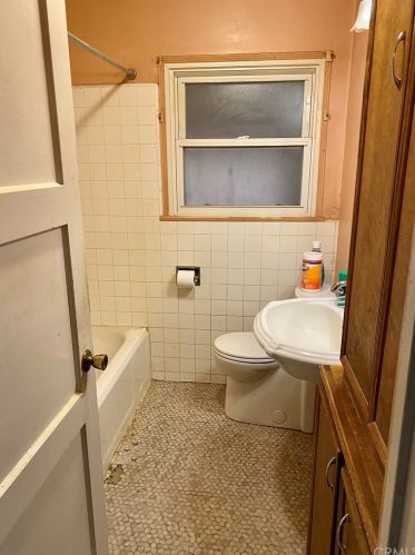 20939 Denker Ave, Torrance CA 90501-2334 exterior