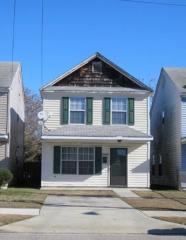 1902 Madison Ave, Newport News VA  23607-5245 exterior