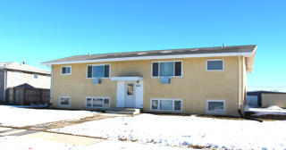 2032 4th St, Minot ND  58703-1035 exterior