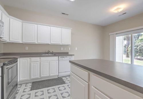 103 Angel Oaks Ct, Ladson SC  29456-7800 exterior