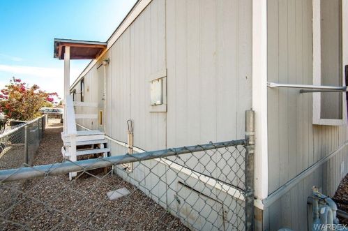 1460 Trane Rd, Bullhead City AZ  86442-5905 exterior