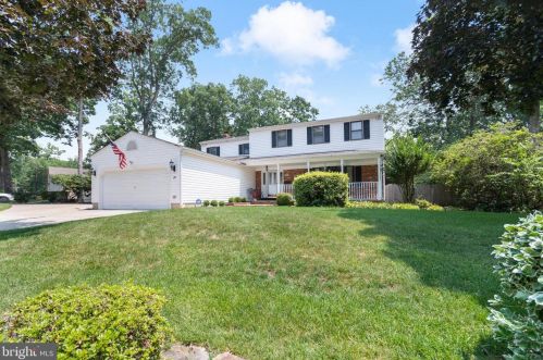 27 Brandywine Dr, Berlin Boro NJ  08009-2225 exterior