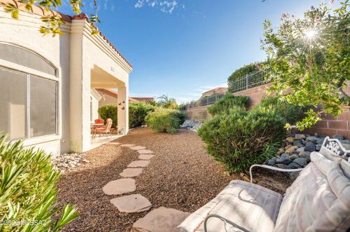 14013 Trade Winds Way, Tucson AZ 85755-8856 exterior