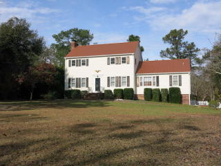 216 Midland Dr, Graniteville, SC 29829-4040
