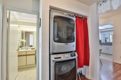 1596 Thornleaf Way, San Jose CA  95131-2968 exterior