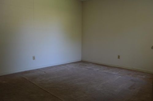 2511 Burnett Dr, Greenville TX  75402-7331 exterior