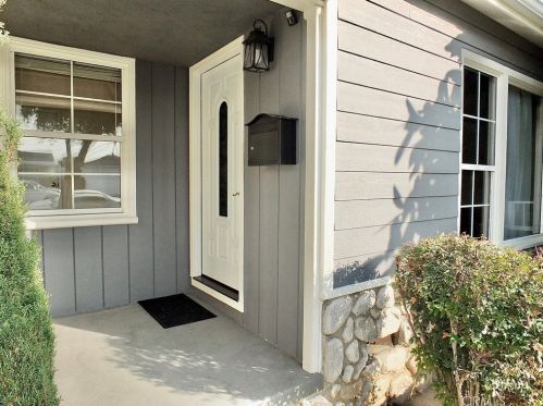 4238 Obispo Ave, Lakewood, CA 90712-4025