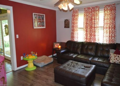 1341 Ararat Rd, Ash Hill, NC 27007-8176