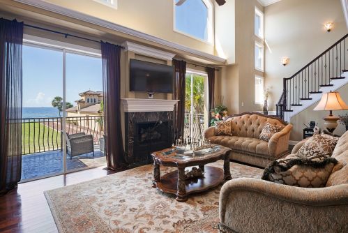 2575 Cayenne Ln, Shalimar FL  32579-4202 exterior