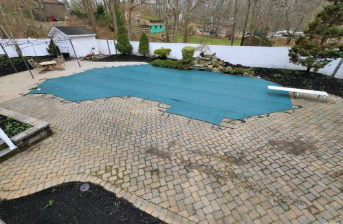 10 Marc Dr, Panamoka NY  11961-2103 exterior