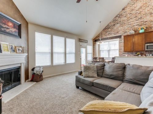 8716 Devonshire Dr, Fort Worth TX  76131-3388 exterior