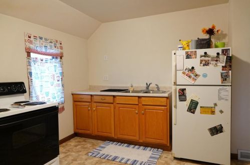 311 4th St, Perkinstown, WI 54451-1829