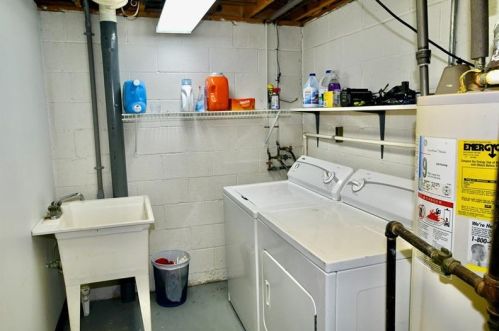 116 Treona Dr, Verona PA  15147-2629 exterior