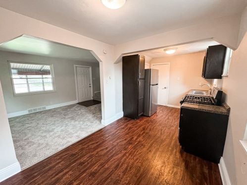 827 Woodward St, Mckeesport PA  15132-1660 exterior