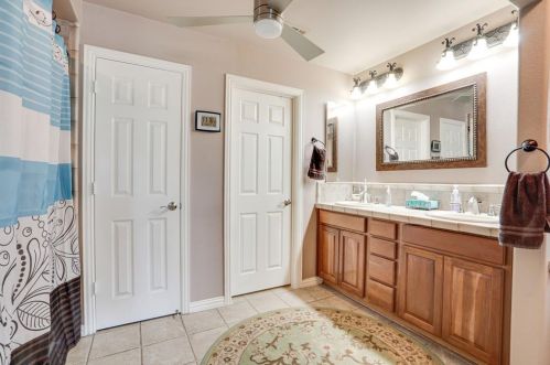 9509 Orangewood Trl, Denton TX 76207-8623 exterior