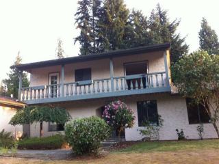 14823 172nd Pl, Seattle WA  98058-8806 exterior