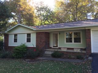 80 Oliver Rd, Golden Pond, KY 42211-9786