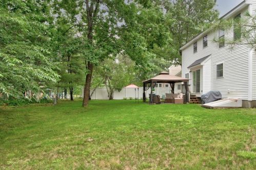 7 Lenox St, Somersworth NH  03878-1849 exterior