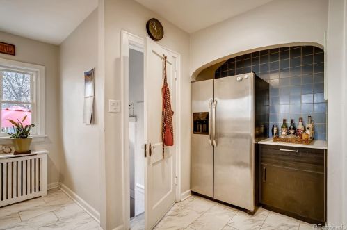 1555 Jackson St, Denver CO 80206-1921 exterior