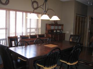 120 White Oak Pt, Whittier, NC 28789-8392
