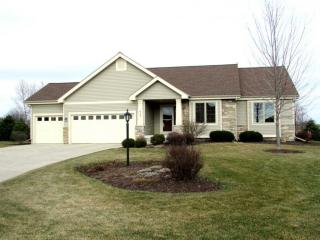 853 Shooting Star Cir, De Forest, WI 53532-0912